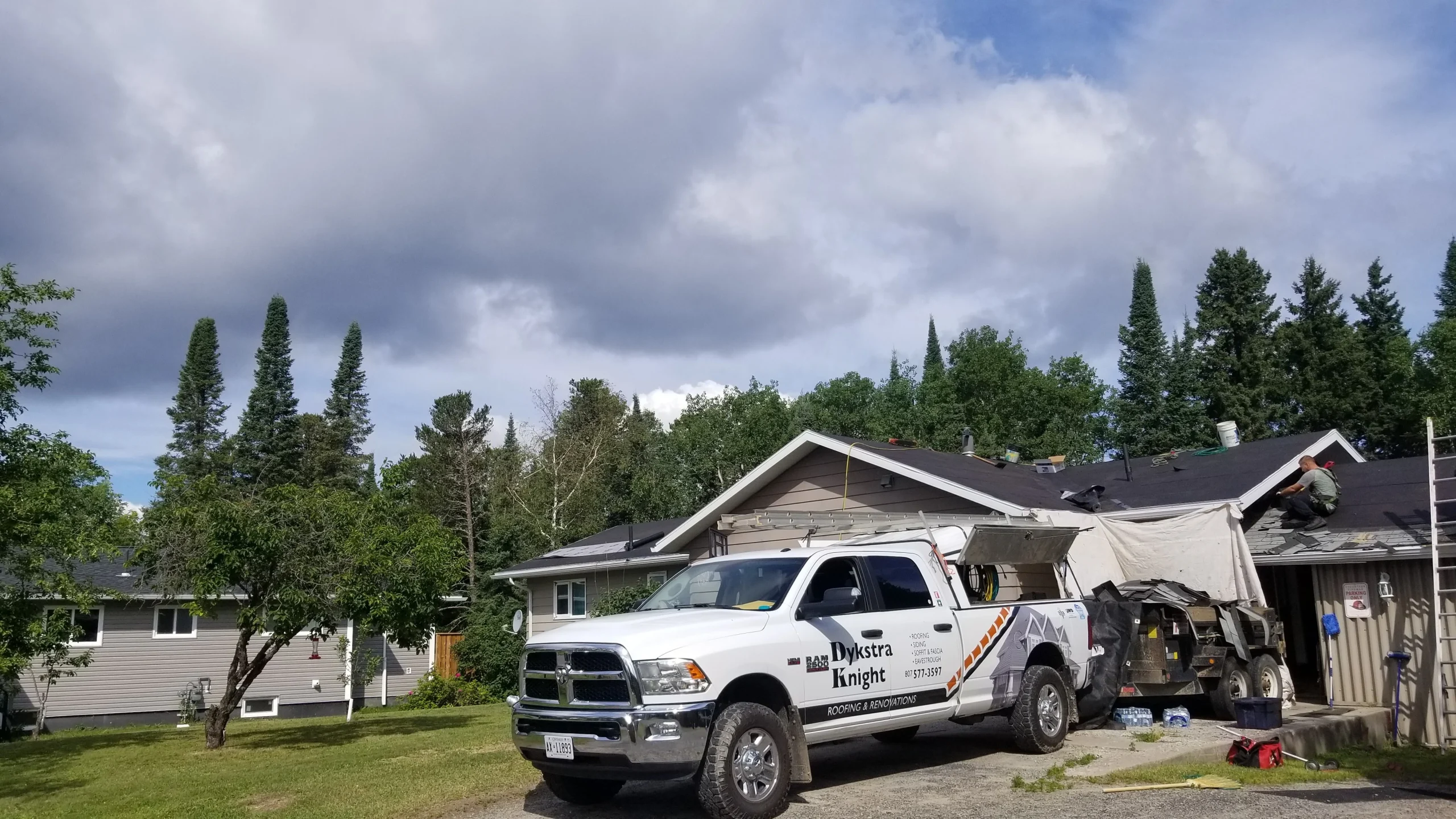Roofing Jobs For a Professional